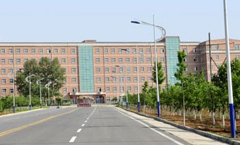 华商报《陕西学子在世博》中安博app